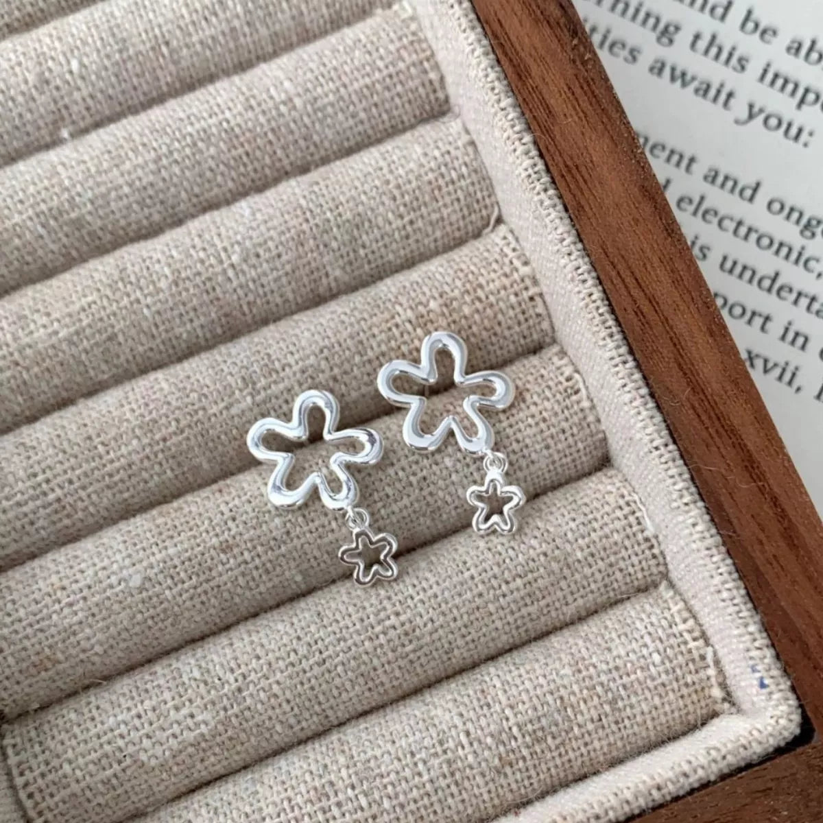 Flower Drop Earrings