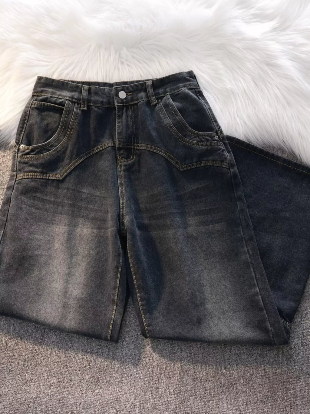 Men's Vintage Wash Wide Leg Jeans