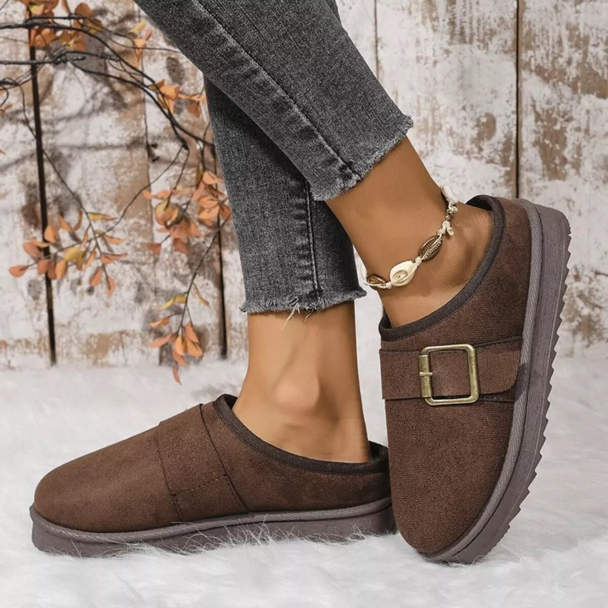 Buckle Decor Plush Lined Warm Slippers