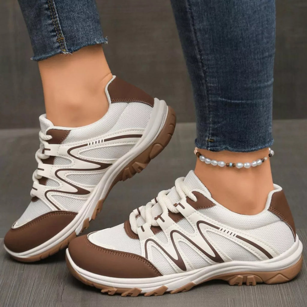 Lightweight Lace Up Athletic