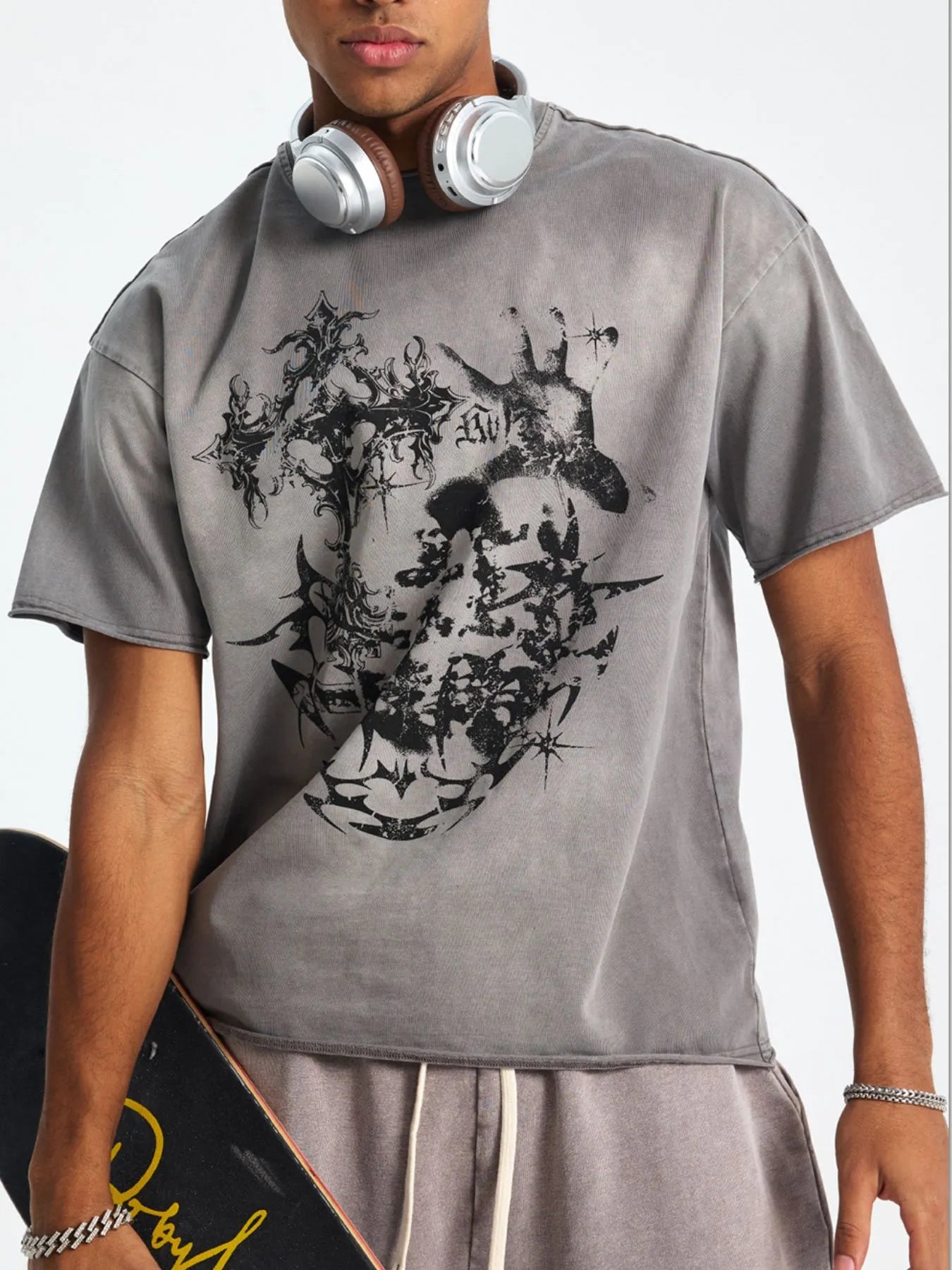 Men's Graphic Round Neck Short Sleeve T-Shirt