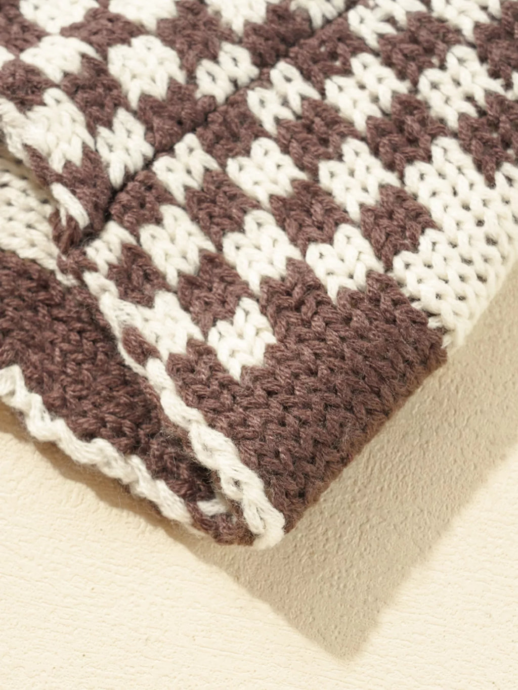 Checkerboard Pattern Sweater Cardigan