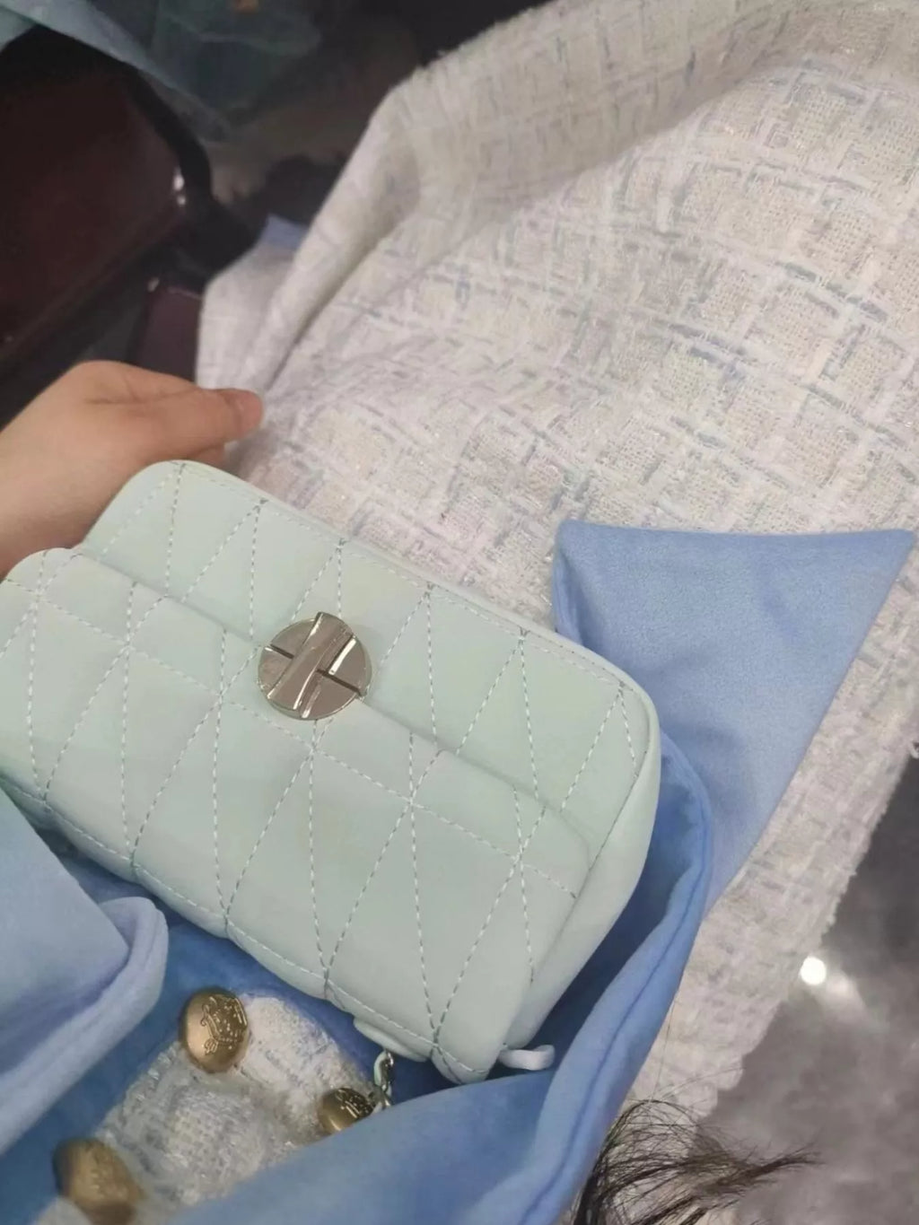 Quilted Flap Chain Crossbody Bag