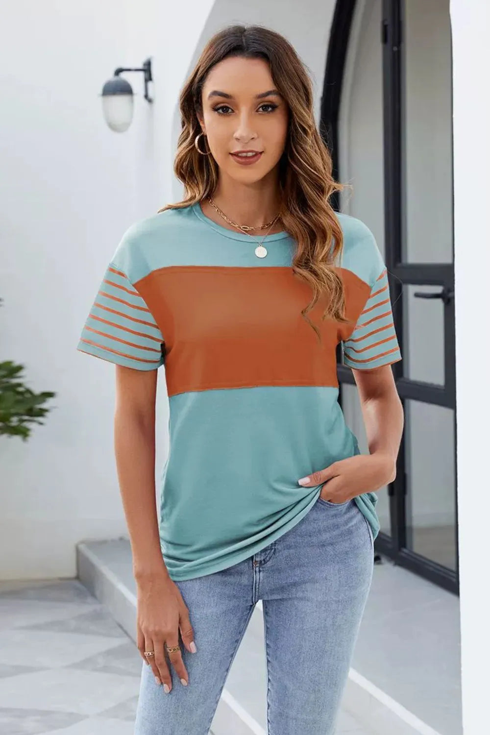 Color Block Round Neck Short Sleeve T-Shirt
