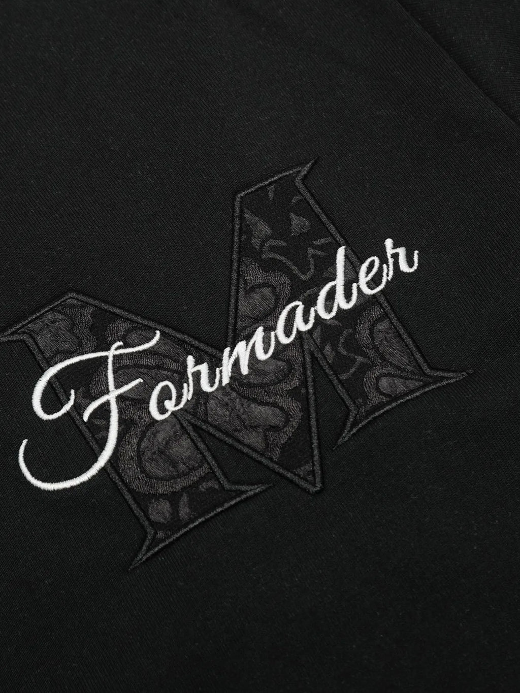 Men's Round Neck Embroidered Letter T-Shirt