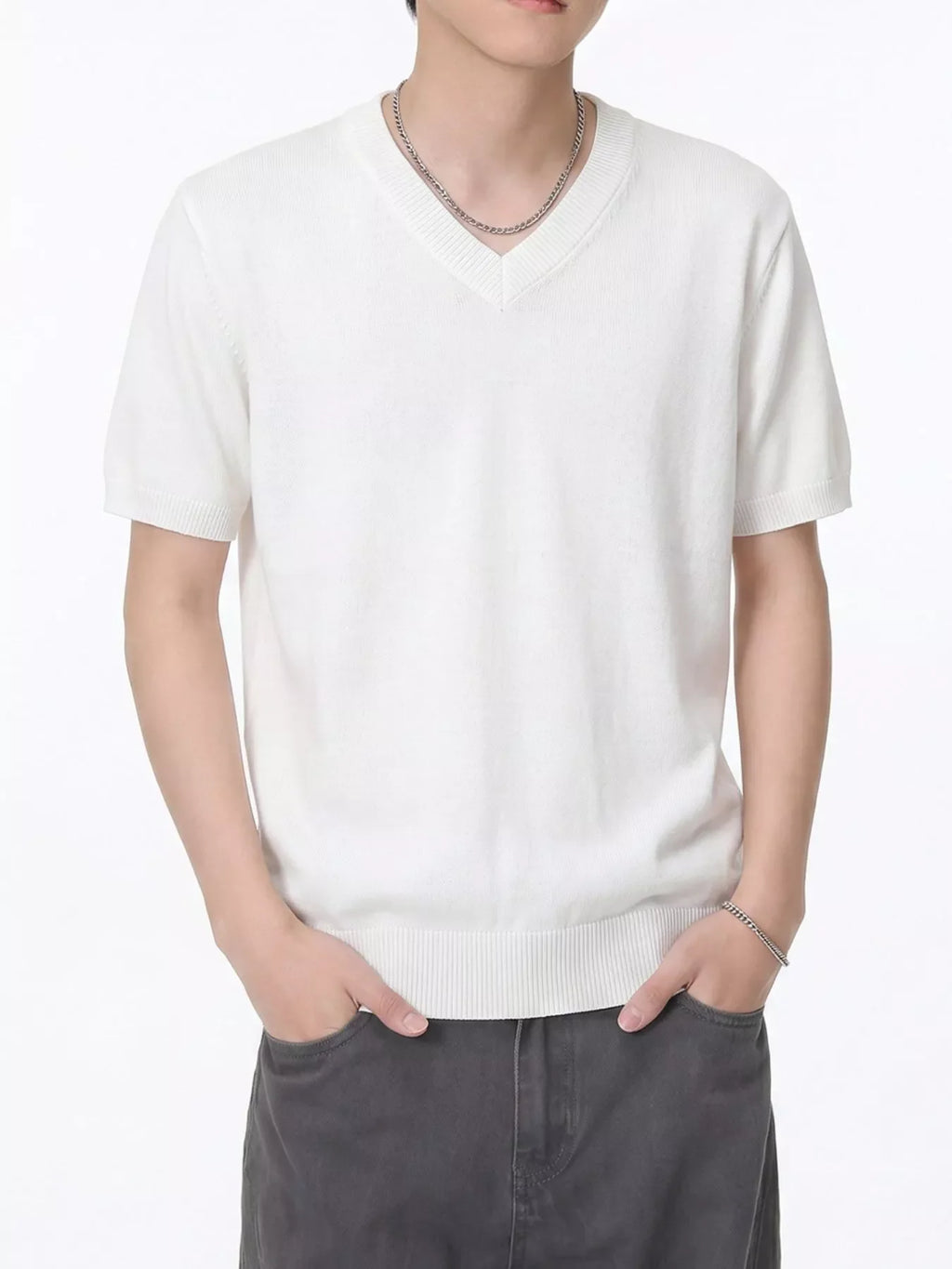 Men's V-Neck Short-Sleeve Knit T-Shirt