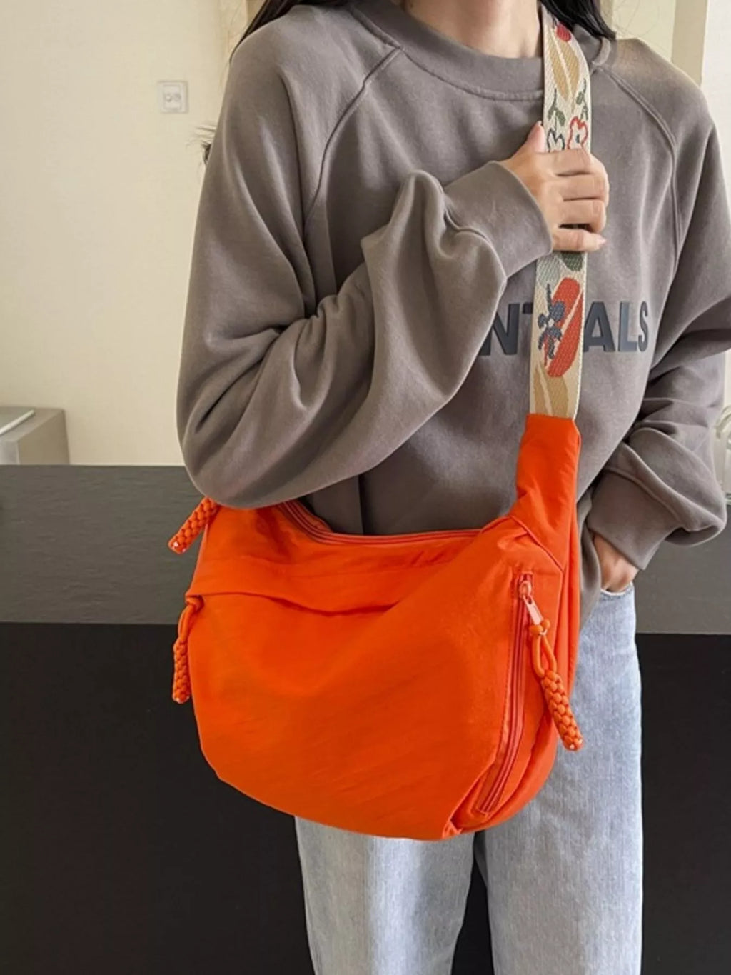 Adjustable Wide Strap Crossbody Bag