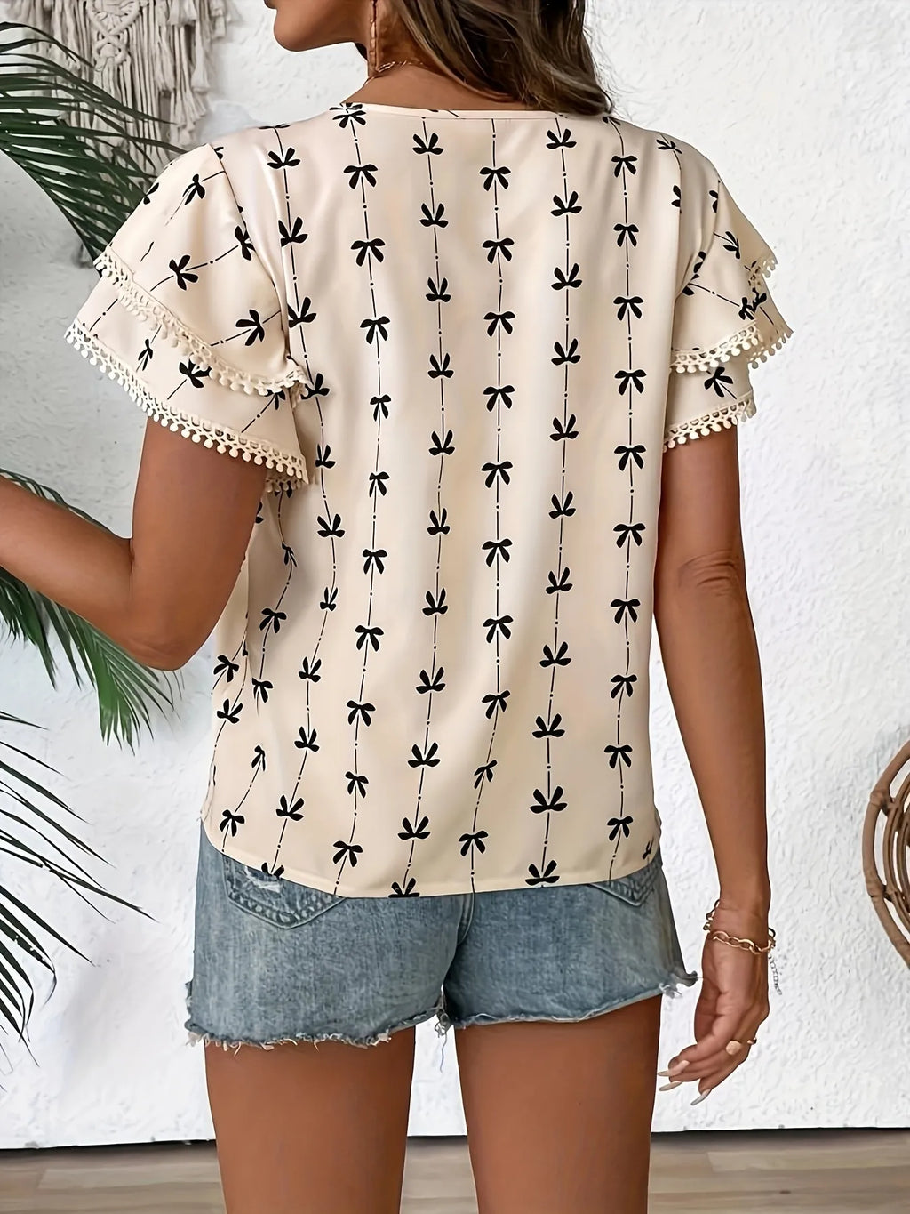 Bow Print Flutter Sleeve Blouse
