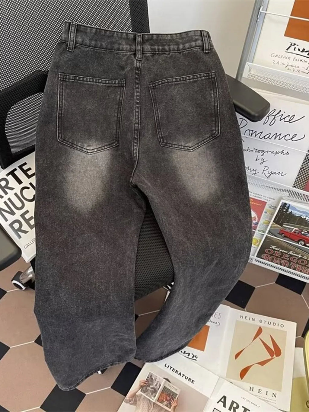 Men's Plus Size Vintage Wash Straight Leg Jeans