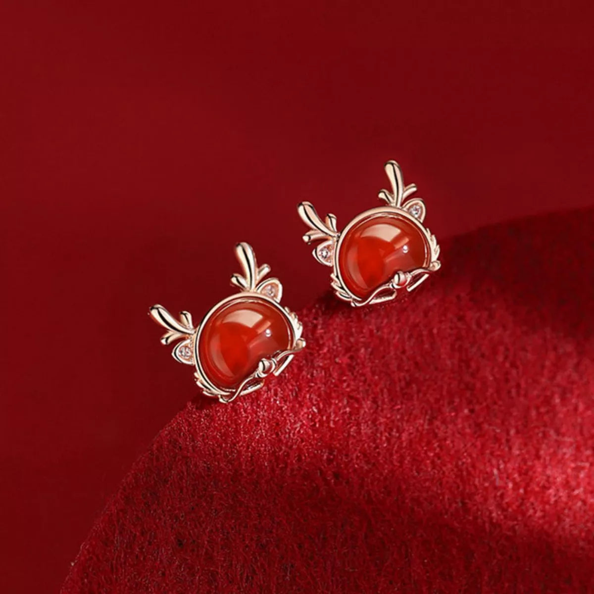 925 Sterling Silver Deer Stud Earrings