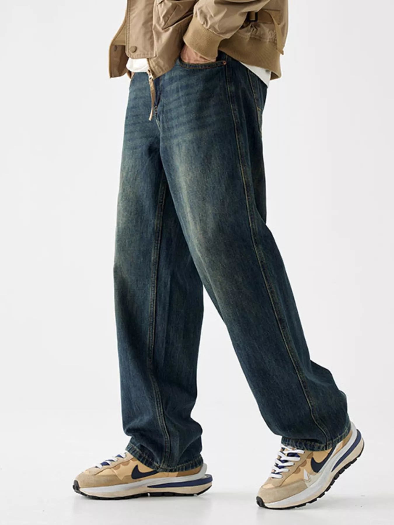 Men's Vintage Wash Loose Fit Jeans