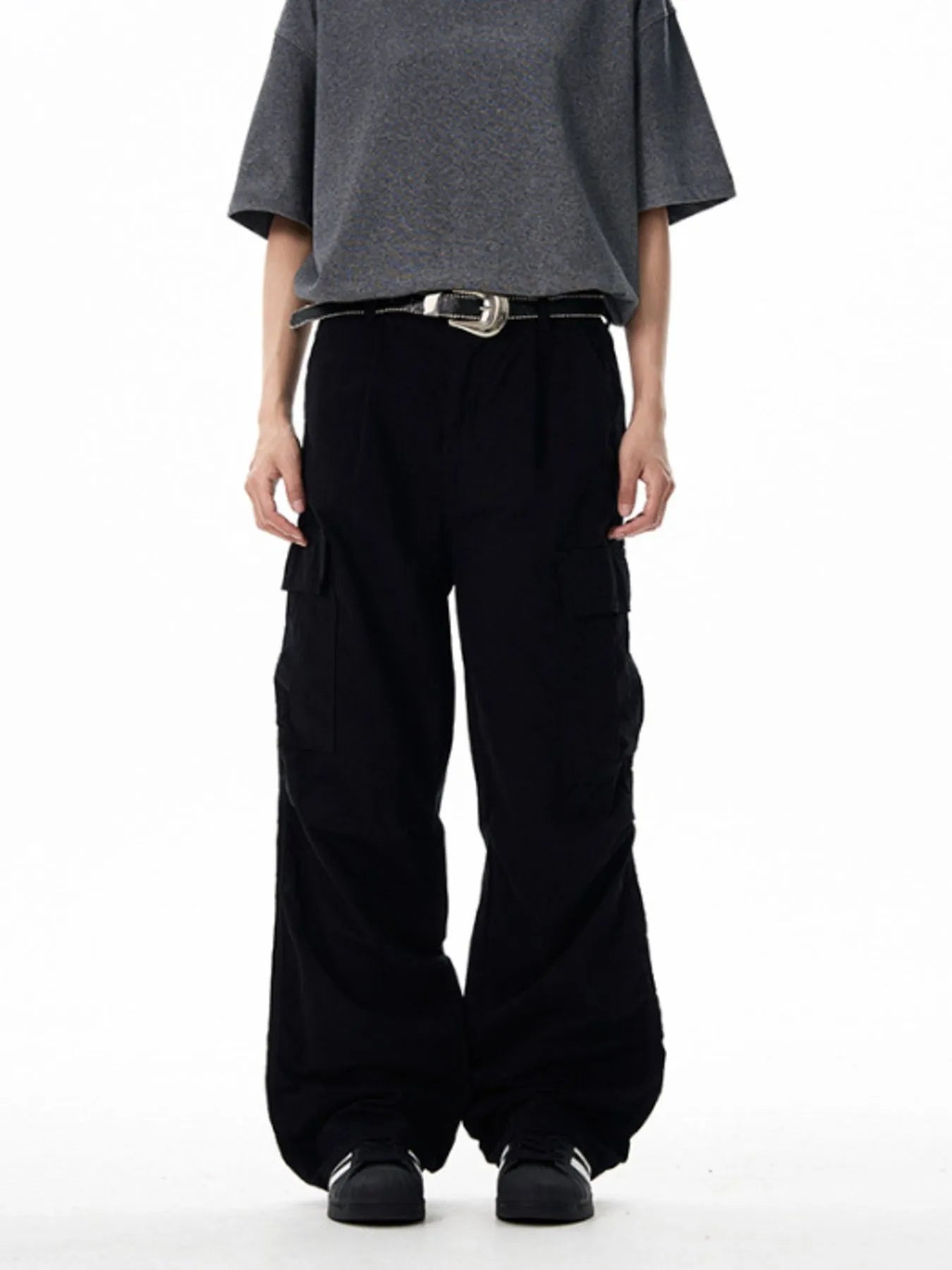 Men's Wide Leg Cargo Pants
