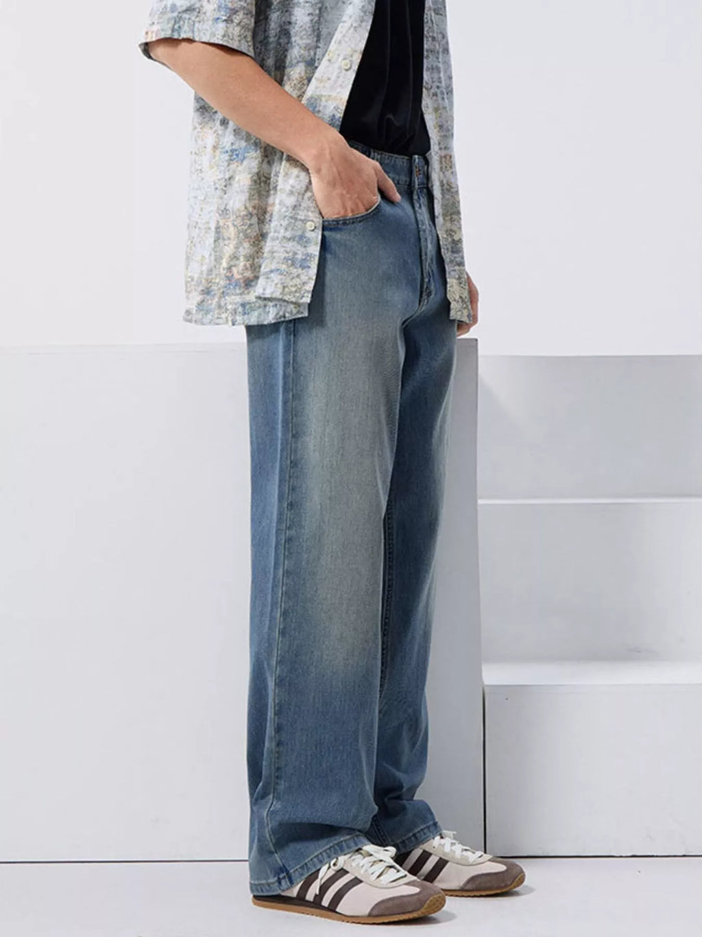Men's Vintage Wash Loose Fit Jeans