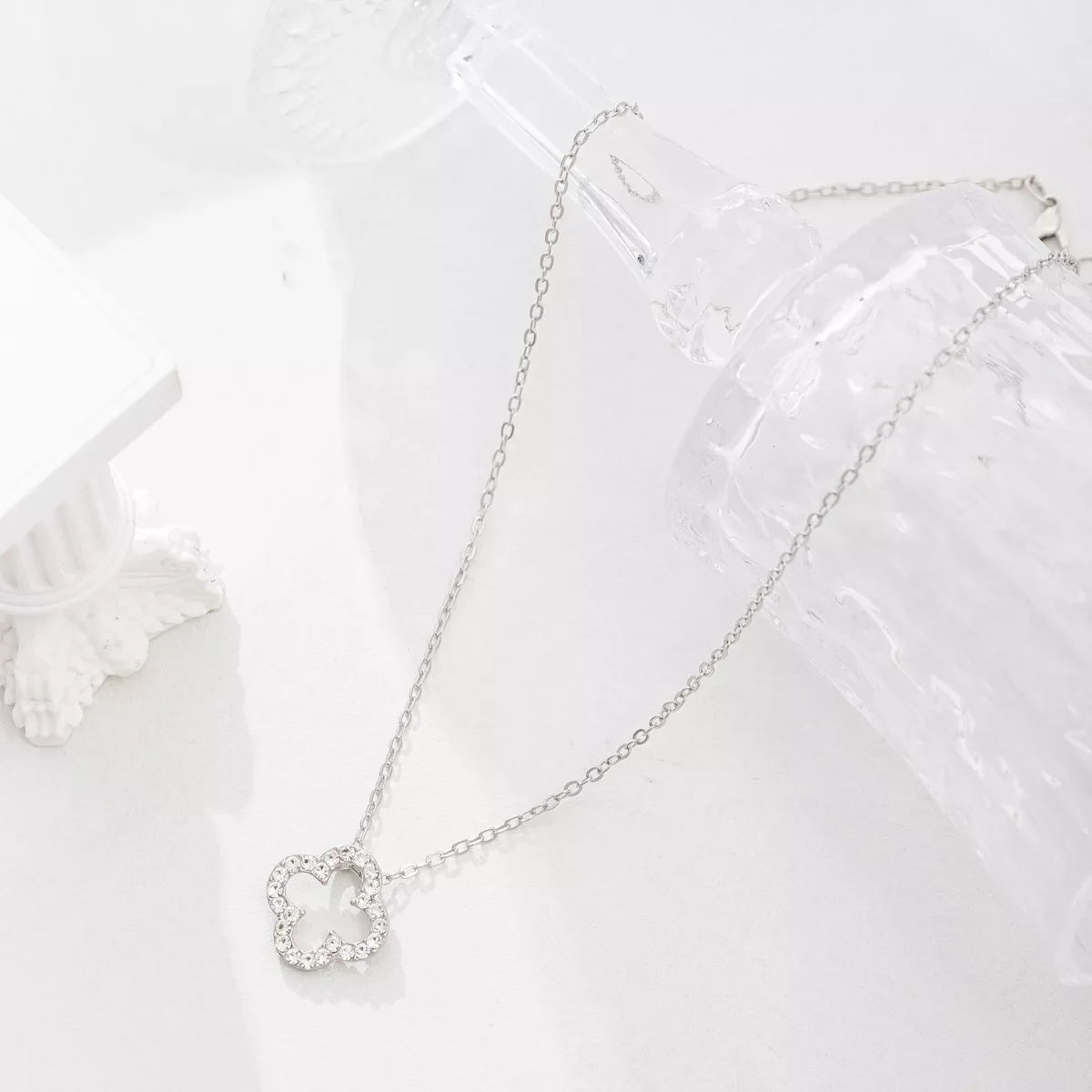 Clover Pendant Necklace