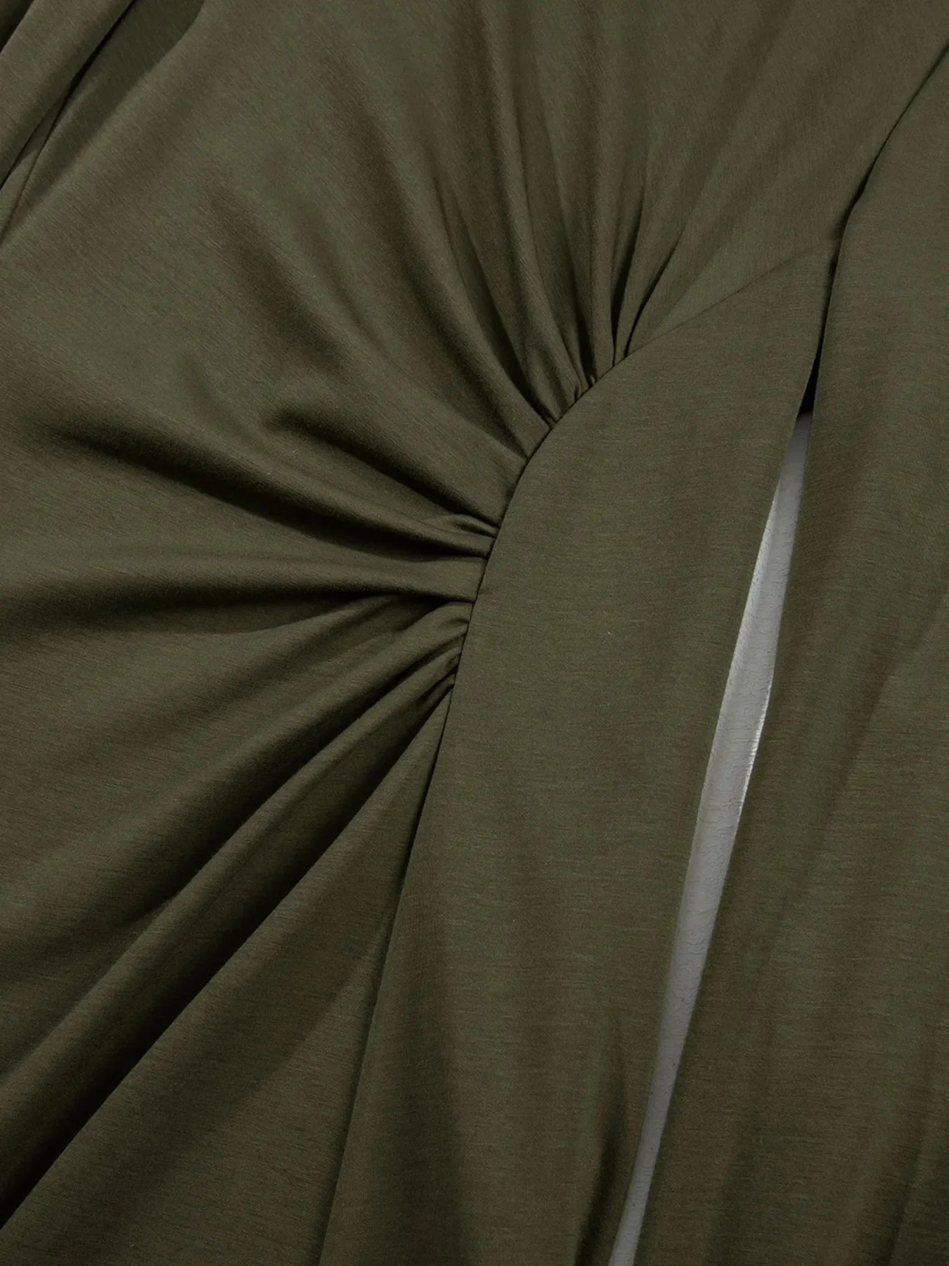 Solid Color Ruched Detail Long Sleeve Midi Dress