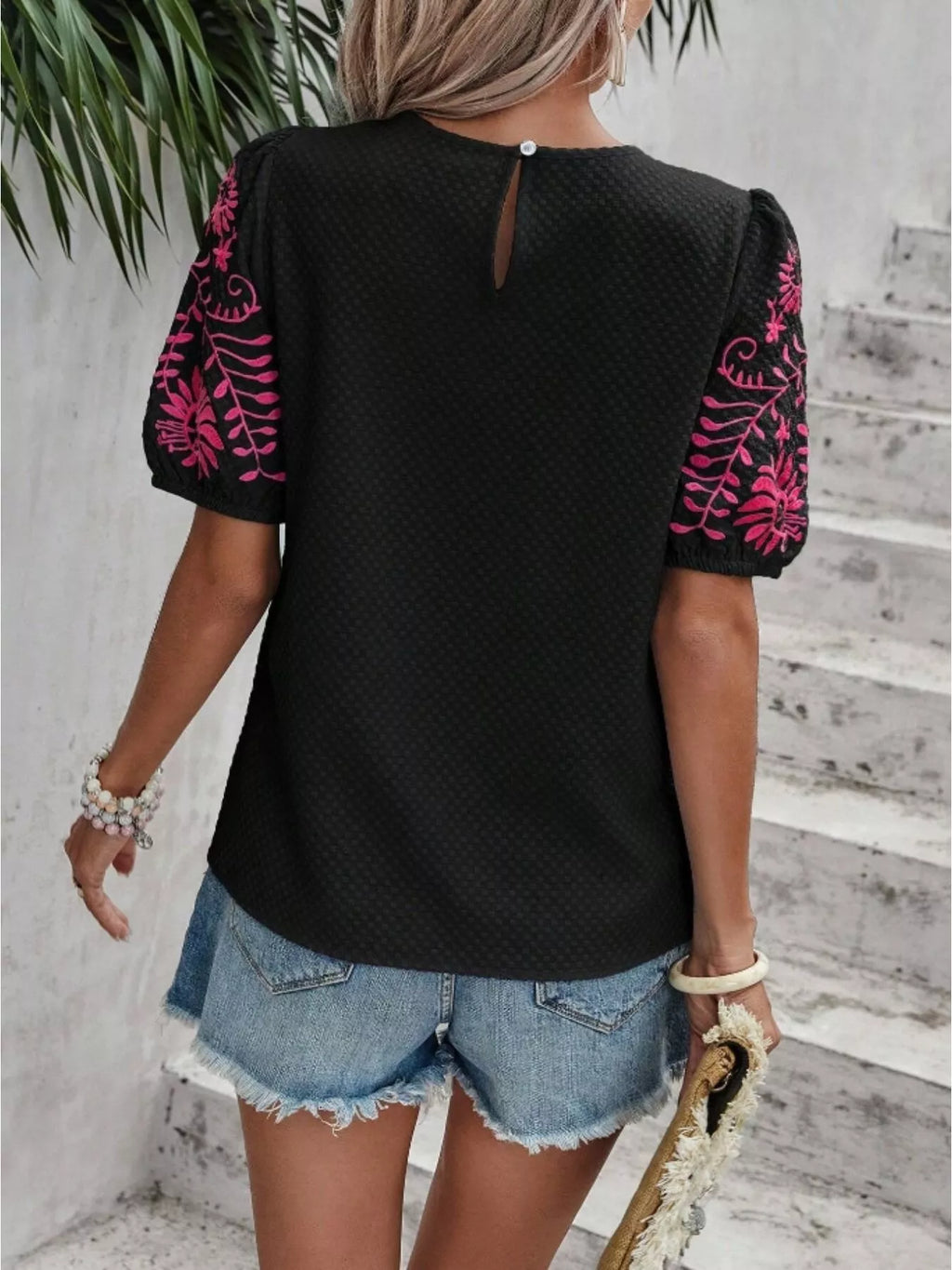 Embroidered Puff Sleeve Blouse
