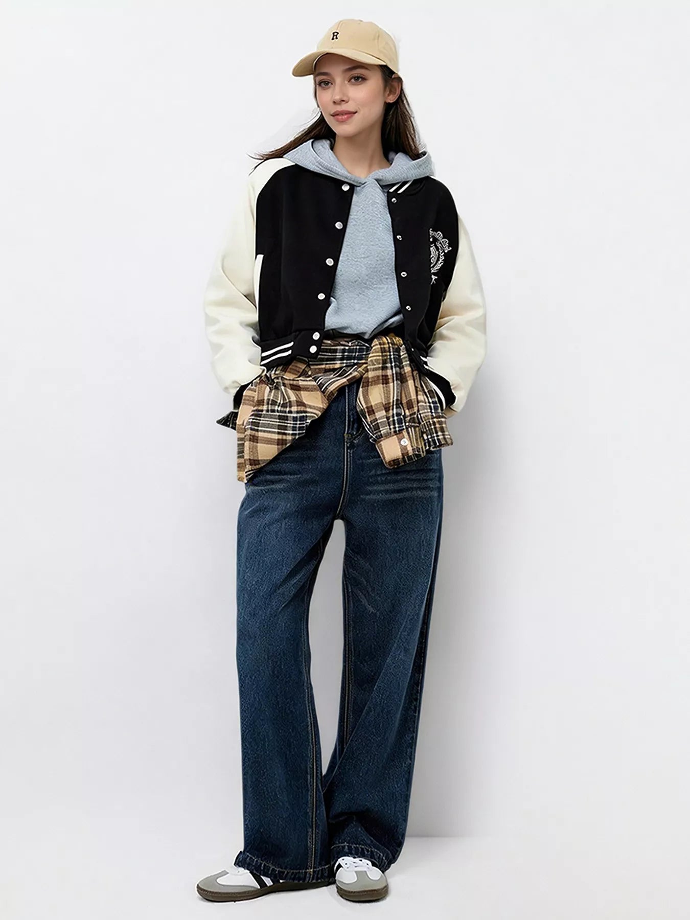 Contrast Sleeve Snap Down Jacket