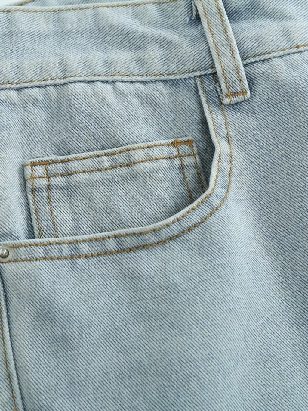 Men's Distressed Wash Jeans