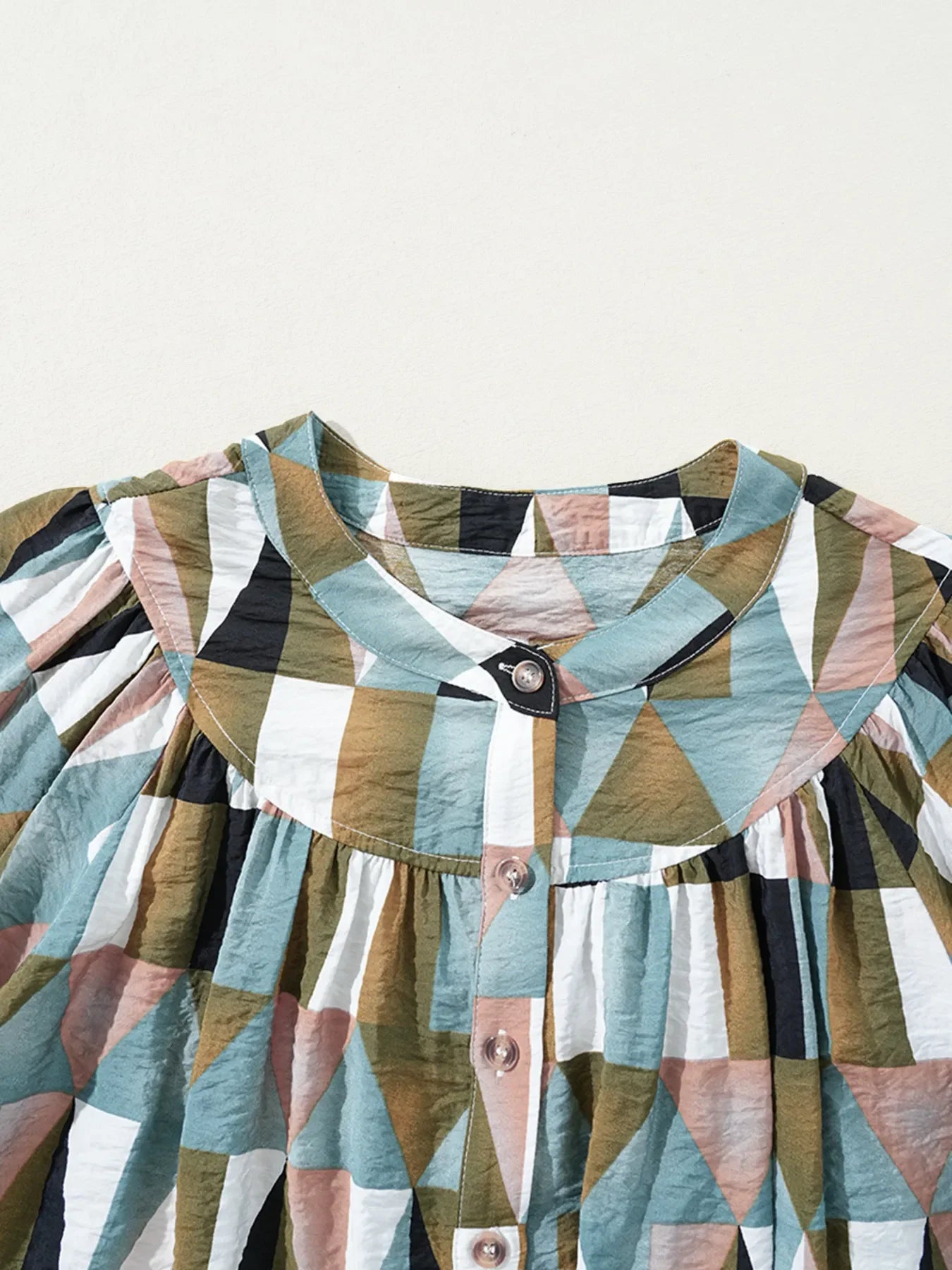 Geometric Print Buttoned Balloon Sleeve Loose Fit Shirt