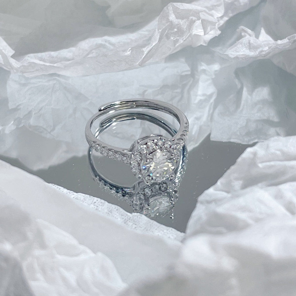 1 Carat Moissanite 925 Sterling Silver Ring