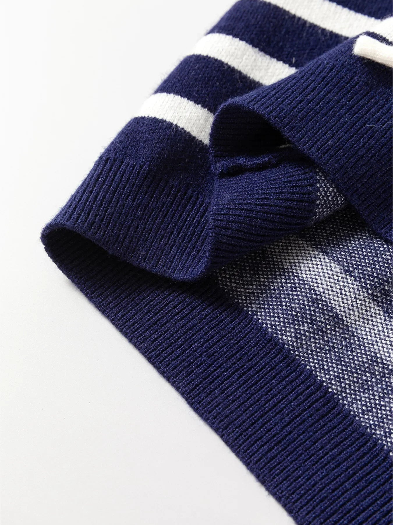 Stripe Knitted Bow Decor Sweater Vest