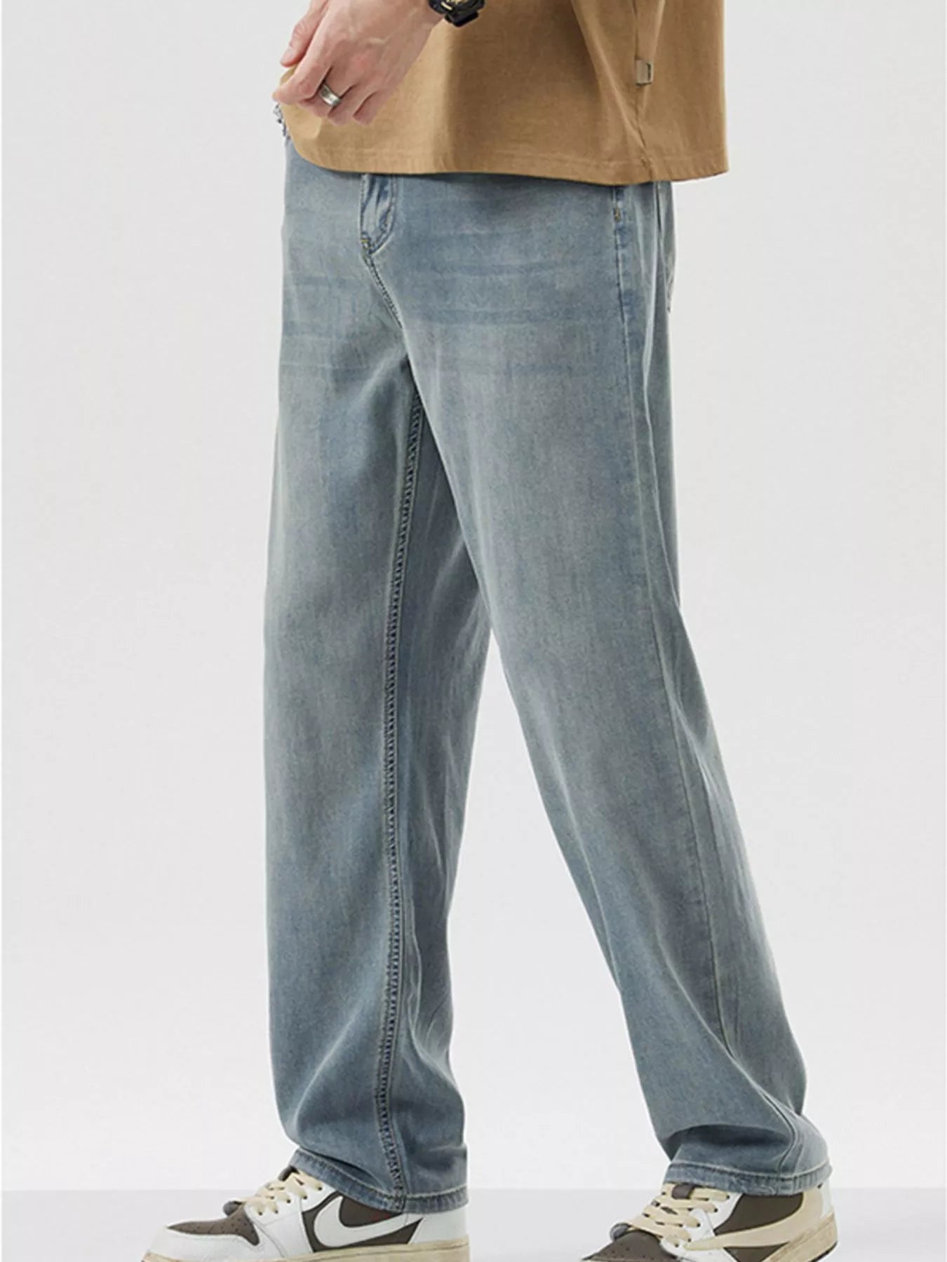 Men's Wide Leg Jeans