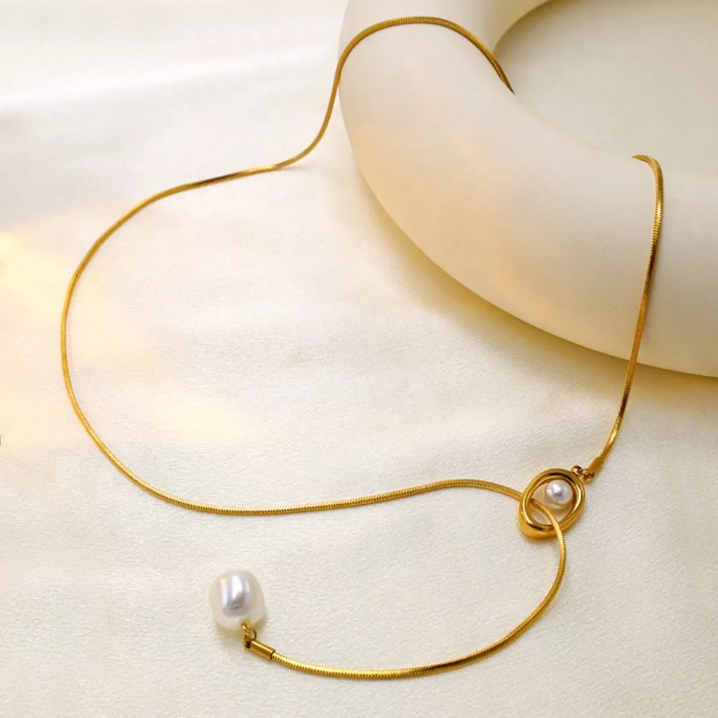 Pearl Pendant Necklace
