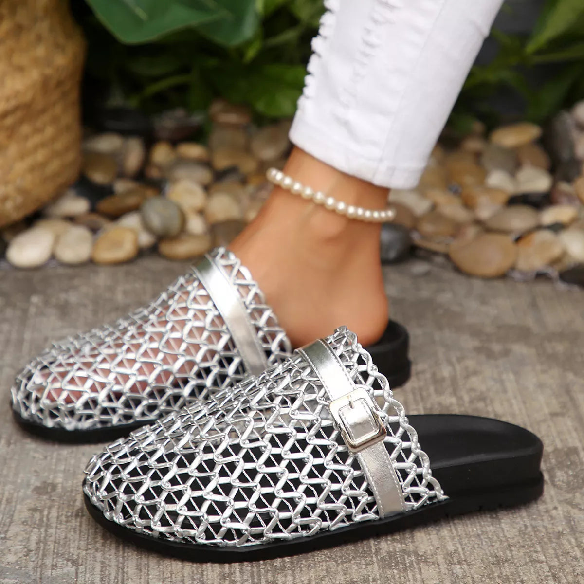 Breathable Buckle Decor Sandals