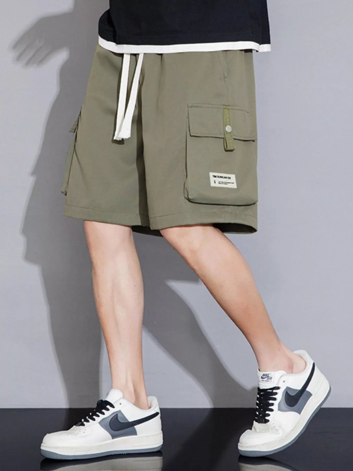 Men's Plus Size Casual Cargo Shorts with Drawstring