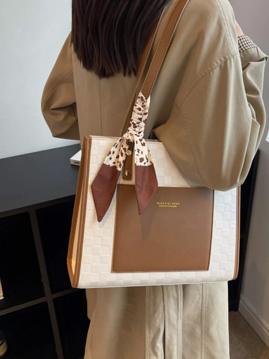 Color Block Shoulder Bag
