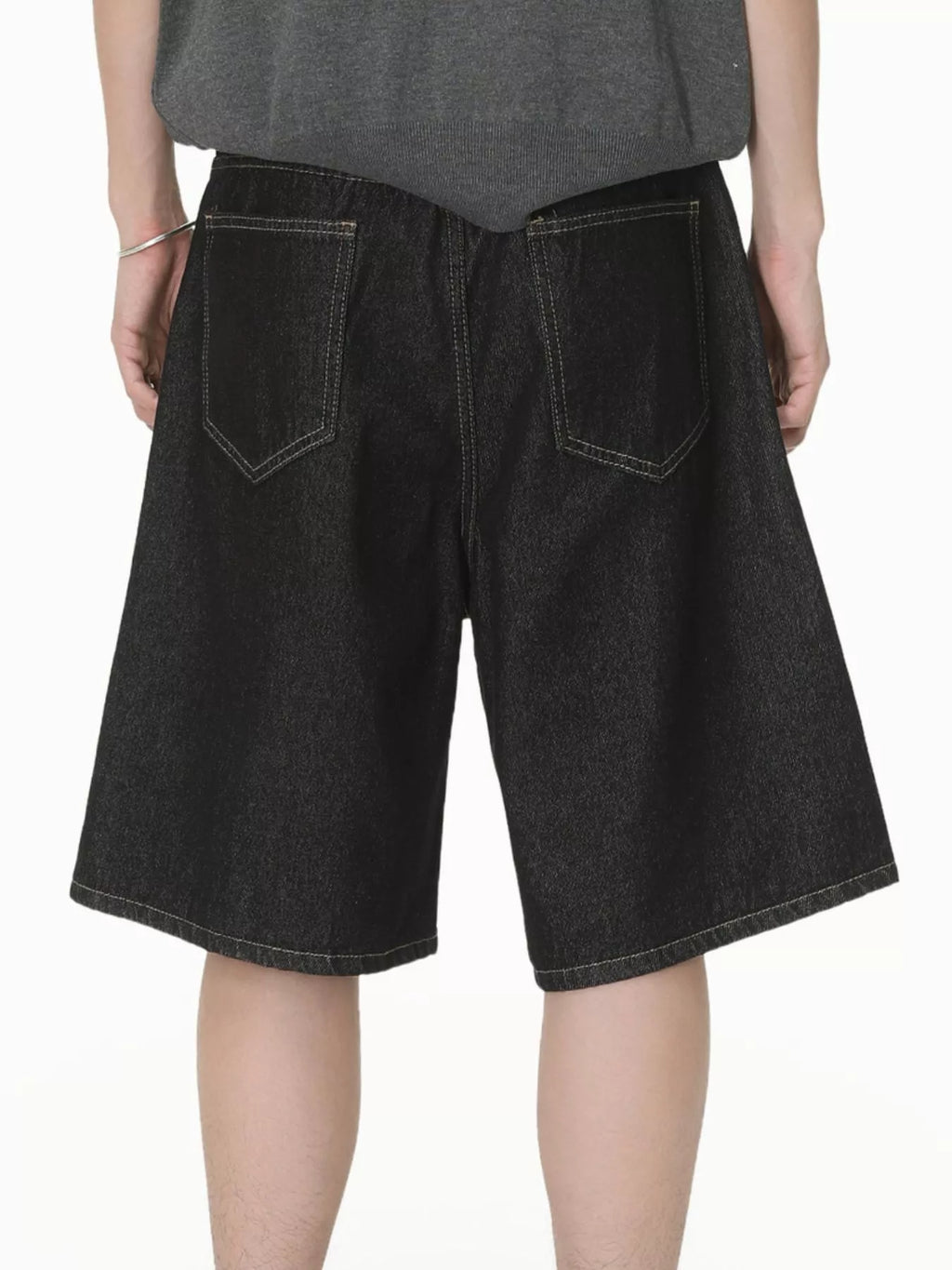 Men's Loose Fit Denim Shorts