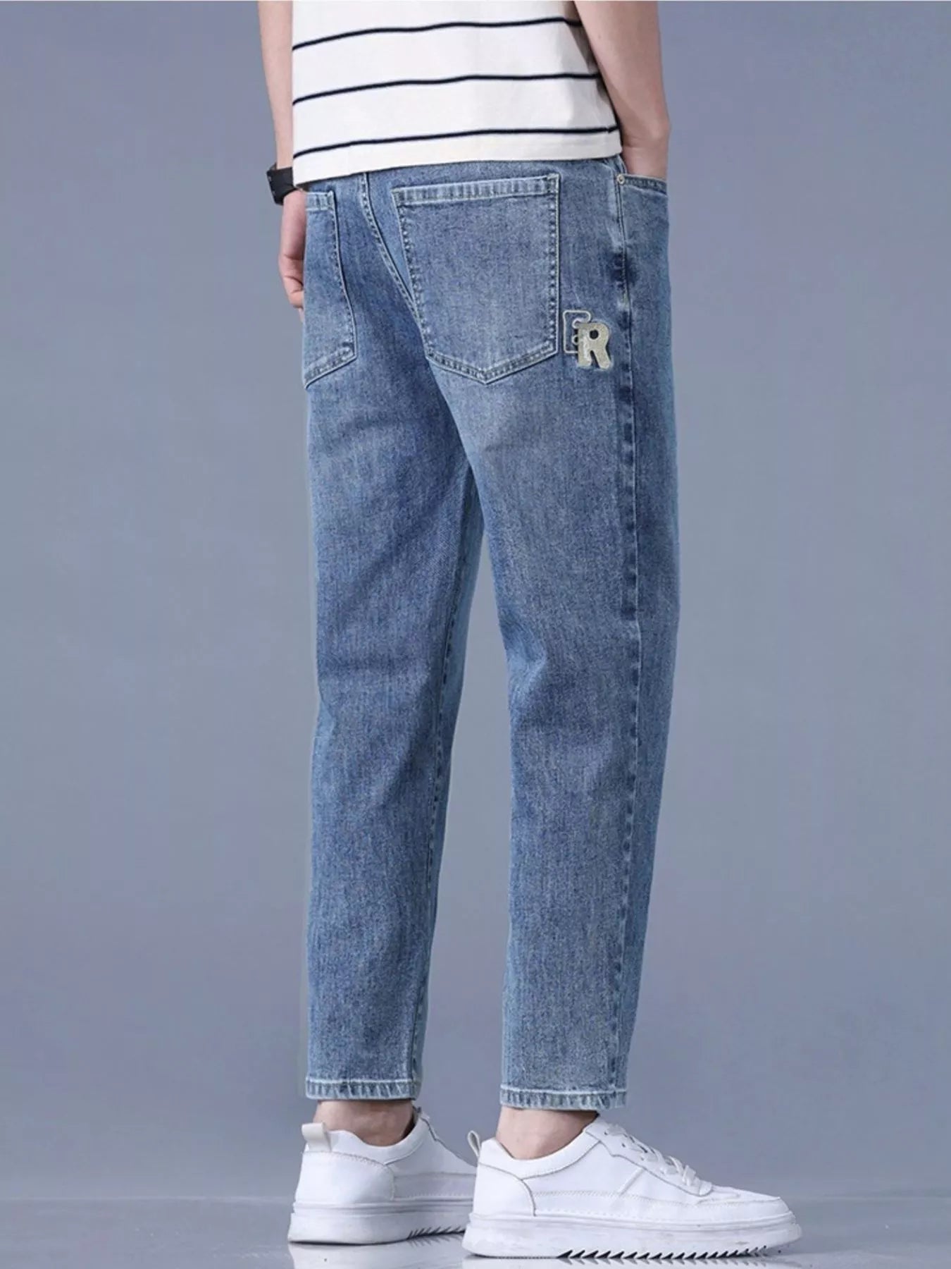 Men's Straight-Leg Wash Jeans