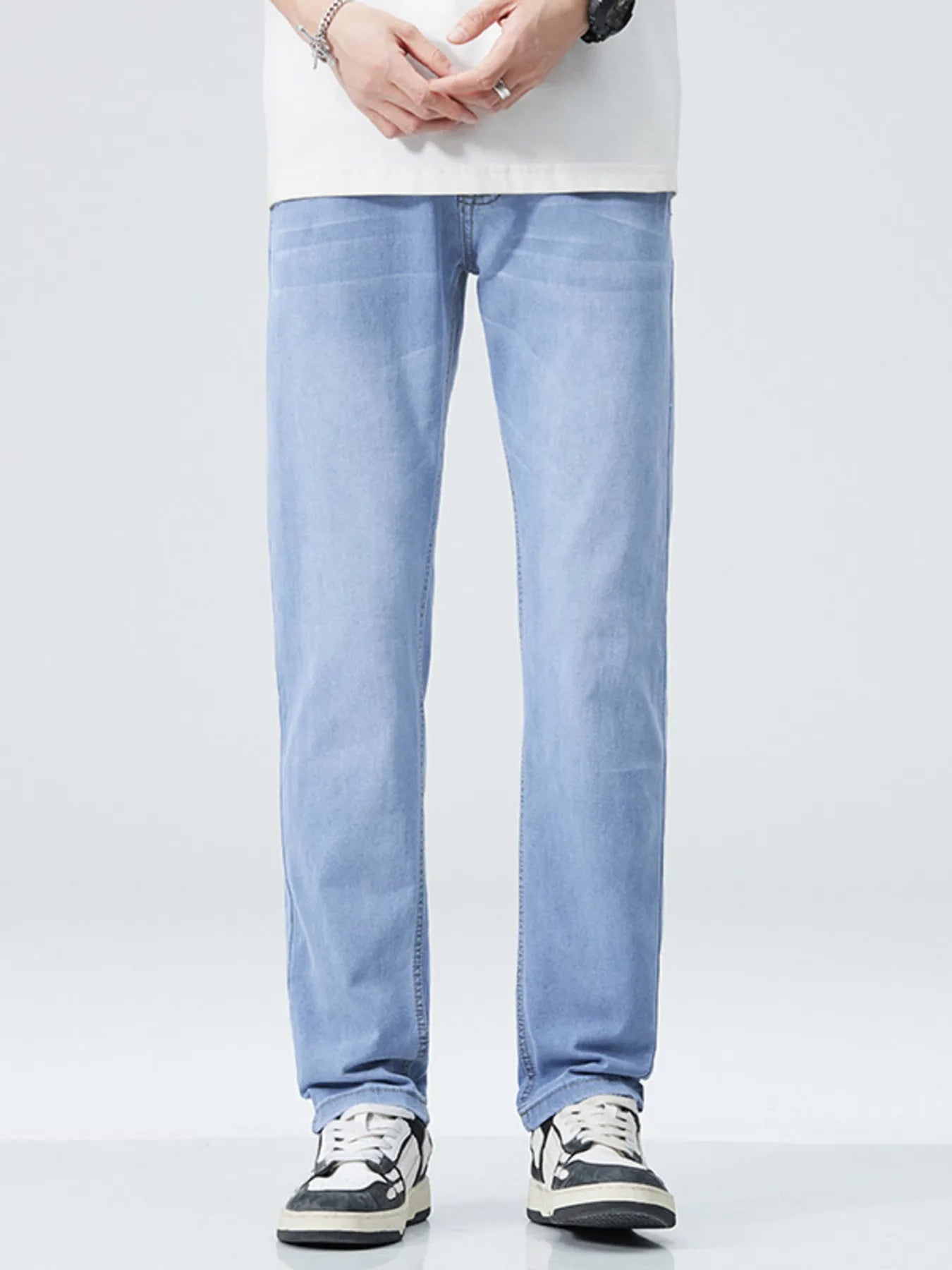 Men's Classic Straight Fit Jeans