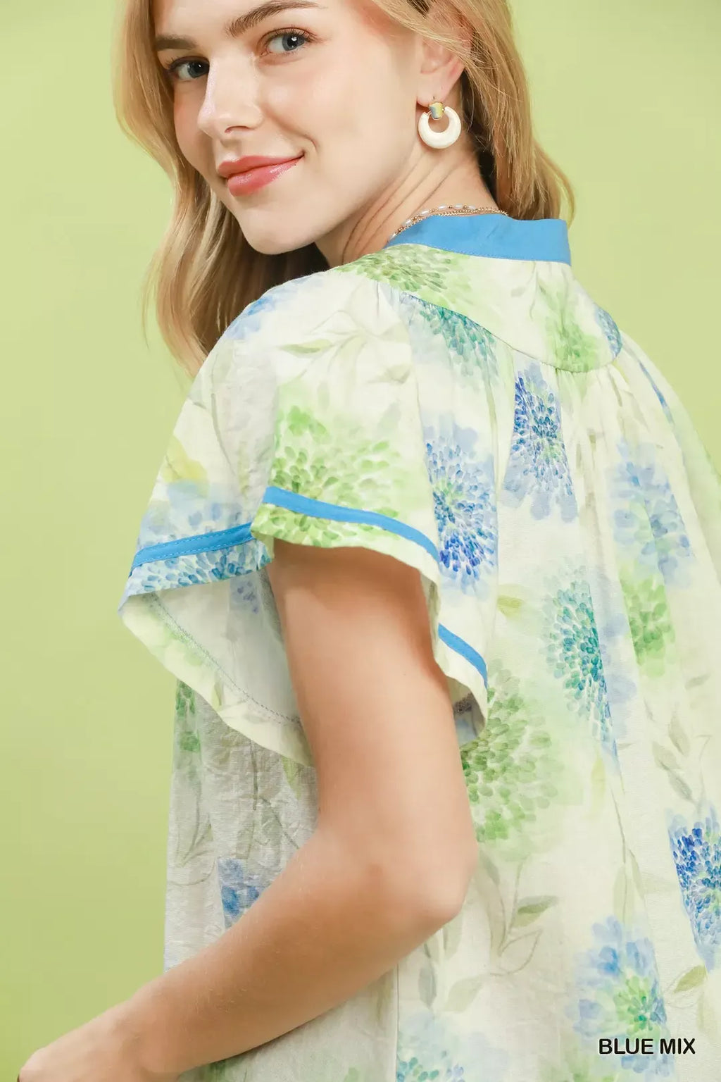 Umgee Floral Flutter Sleeve Blouse