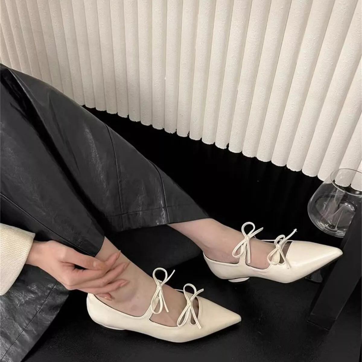 Bow Point Toe Block Heels Pumps