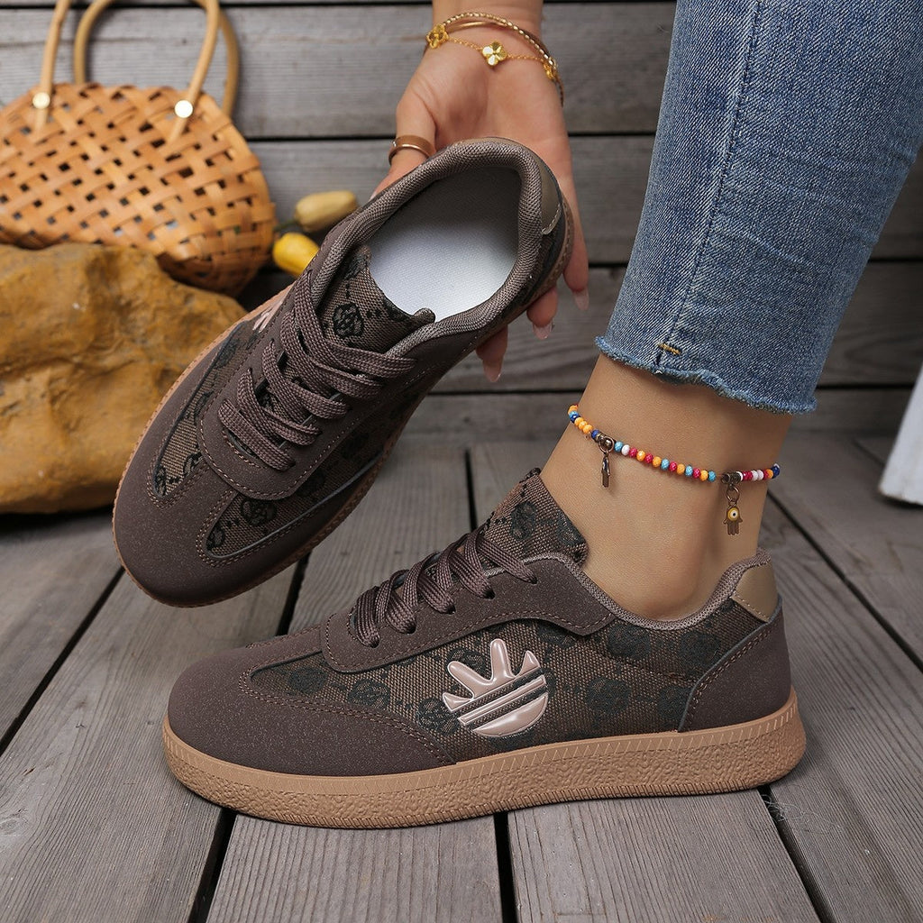 Round Toe Lace Up Sneakers