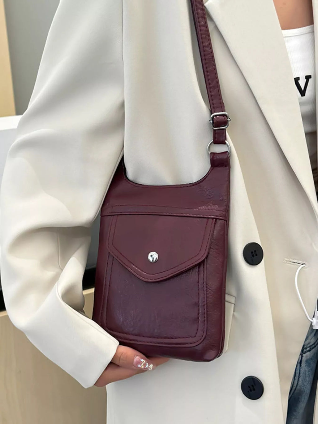 Adjustable Strap Leather Crossbody Bag