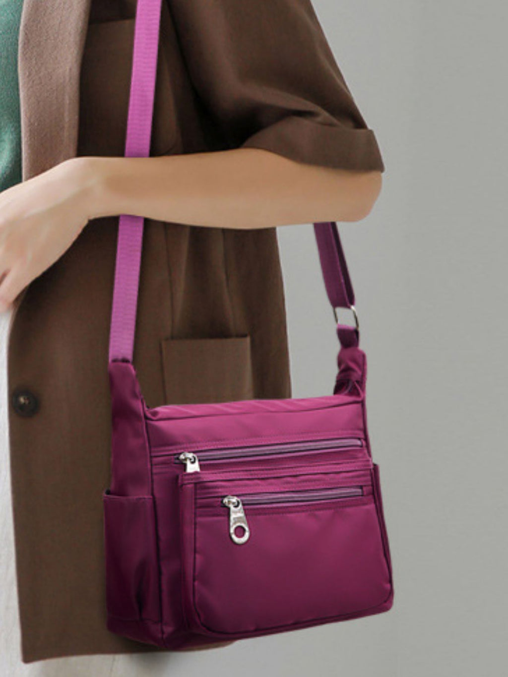 Multi-Pocket Lightweight Nylon Crossbody Bag
