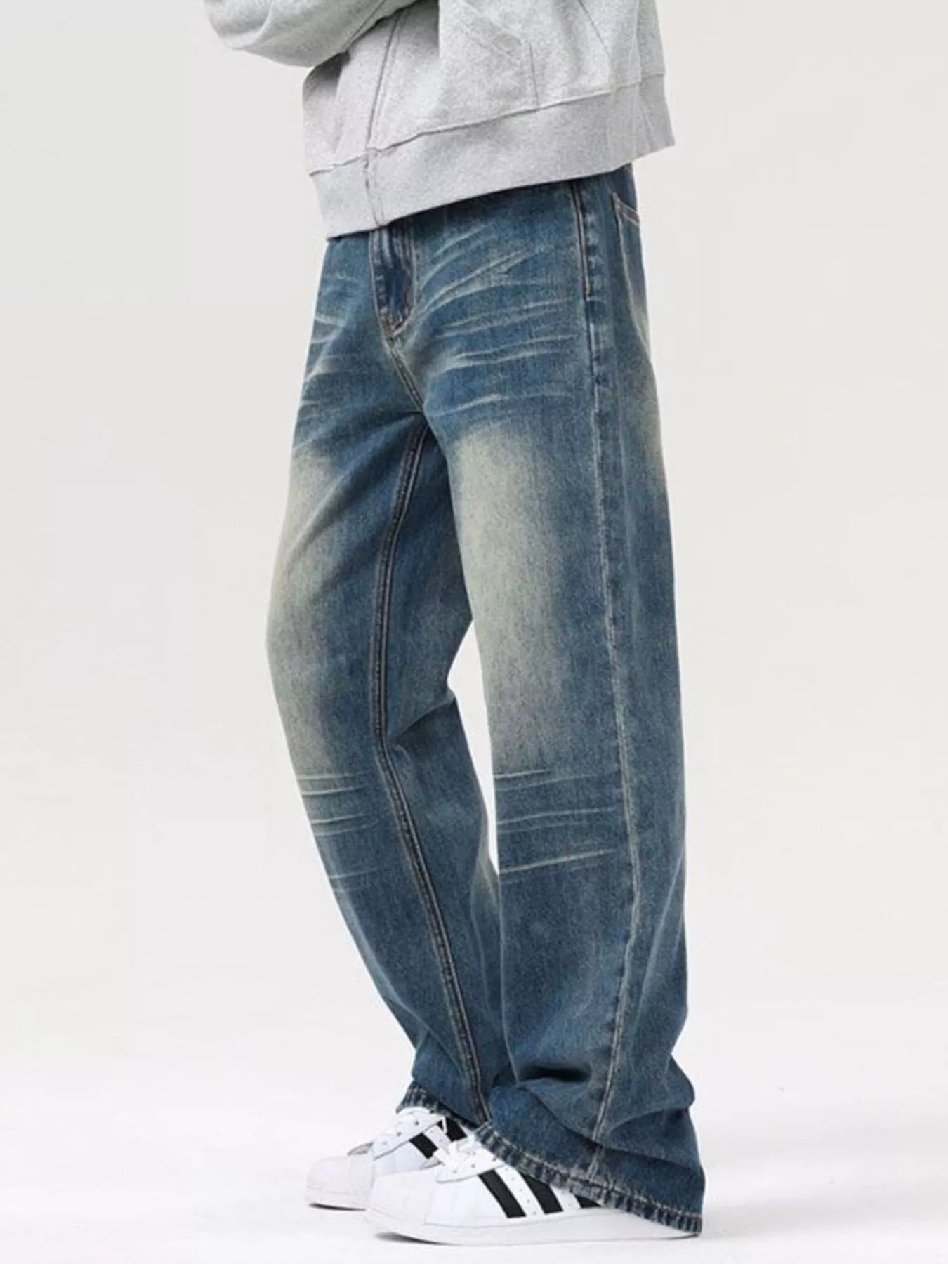 Men's Vintage Wash Loose Fit Jeans