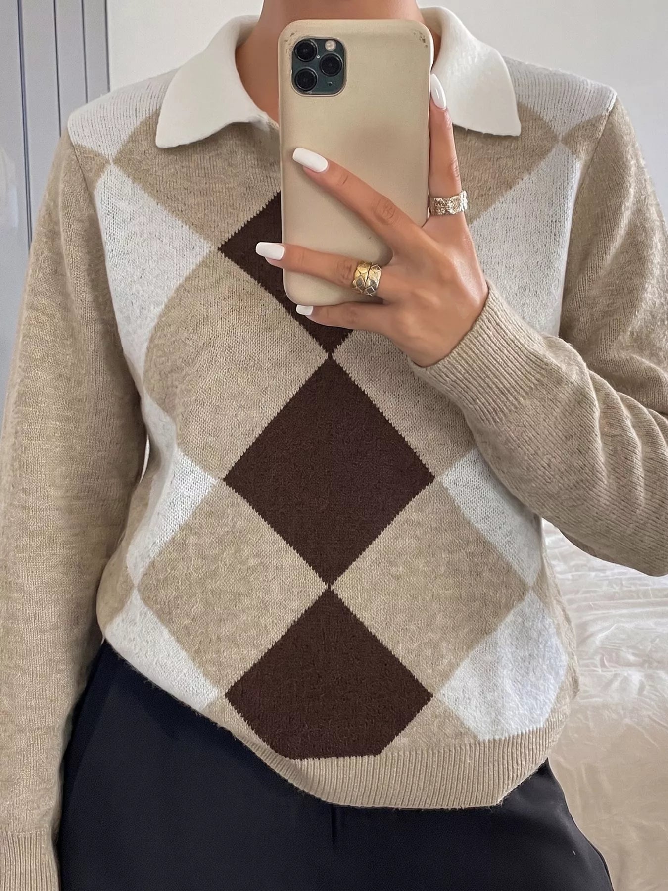 Argyle Patterned Polo Collar Sweater