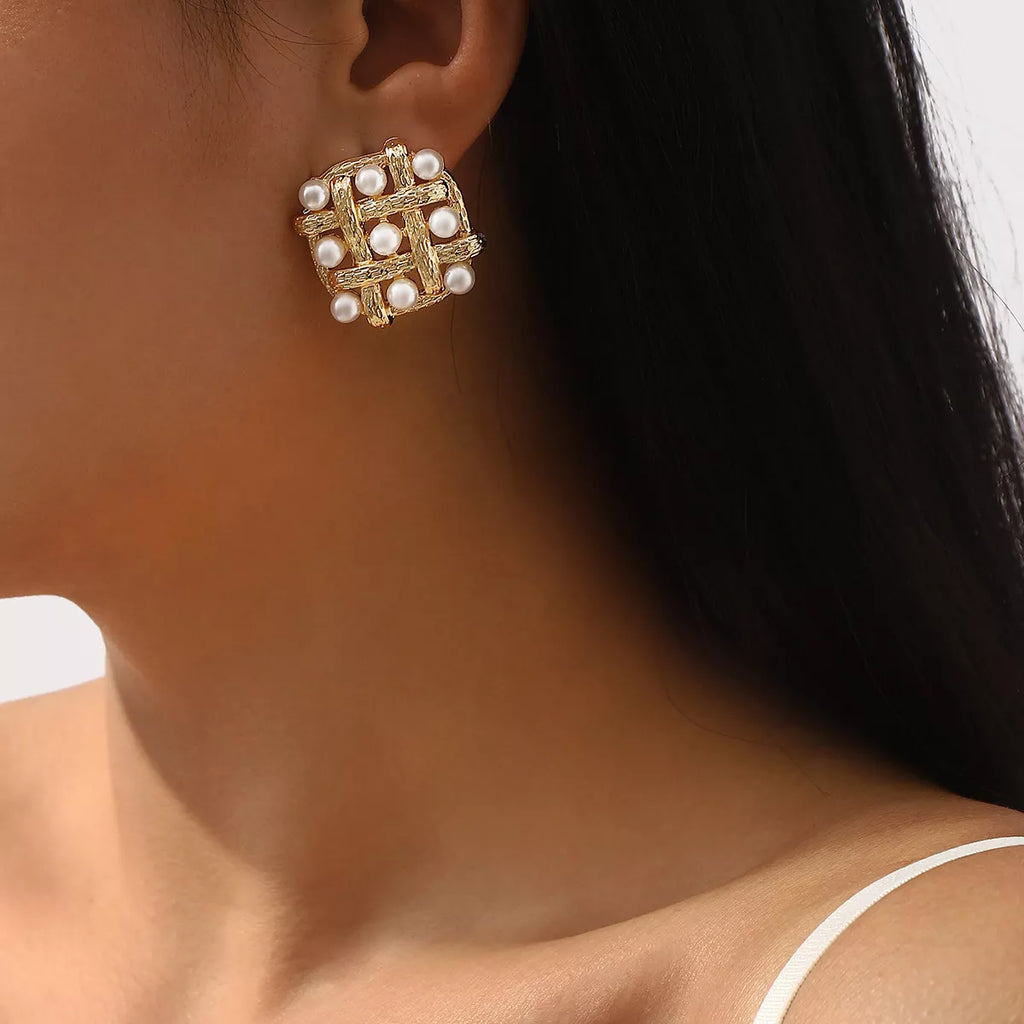 Pearl Grid Square Stud Earrings