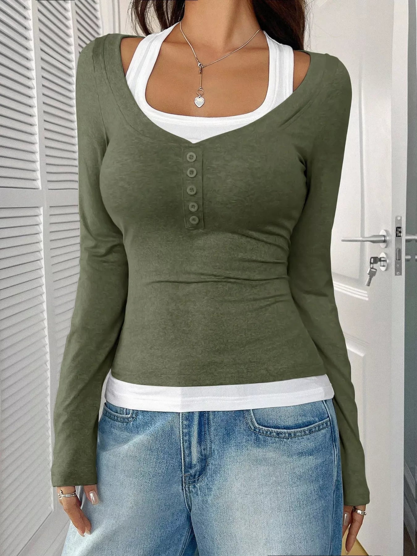 Scoop Neck Long Sleeve Fake Two-Piece T-Shirt
