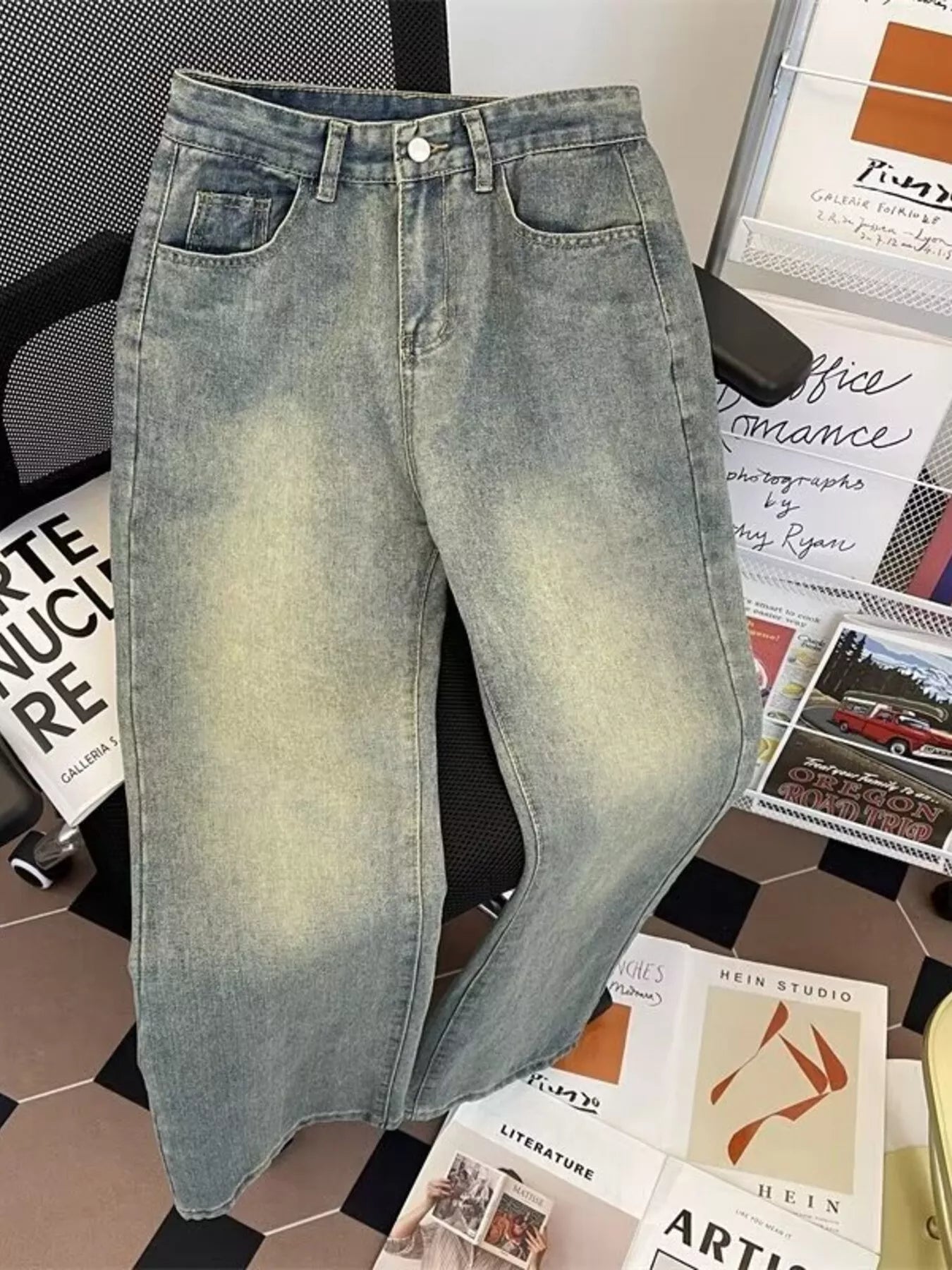 Men's Plus Size Vintage Wash Straight Leg Jeans