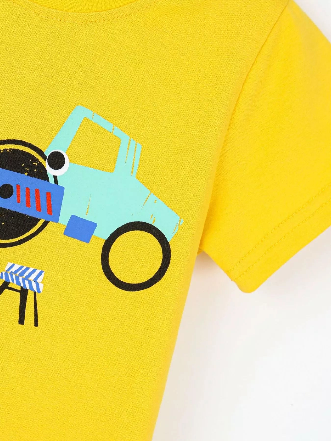 Children's Construction Vehicle Print T-Shirt and Shorts Set