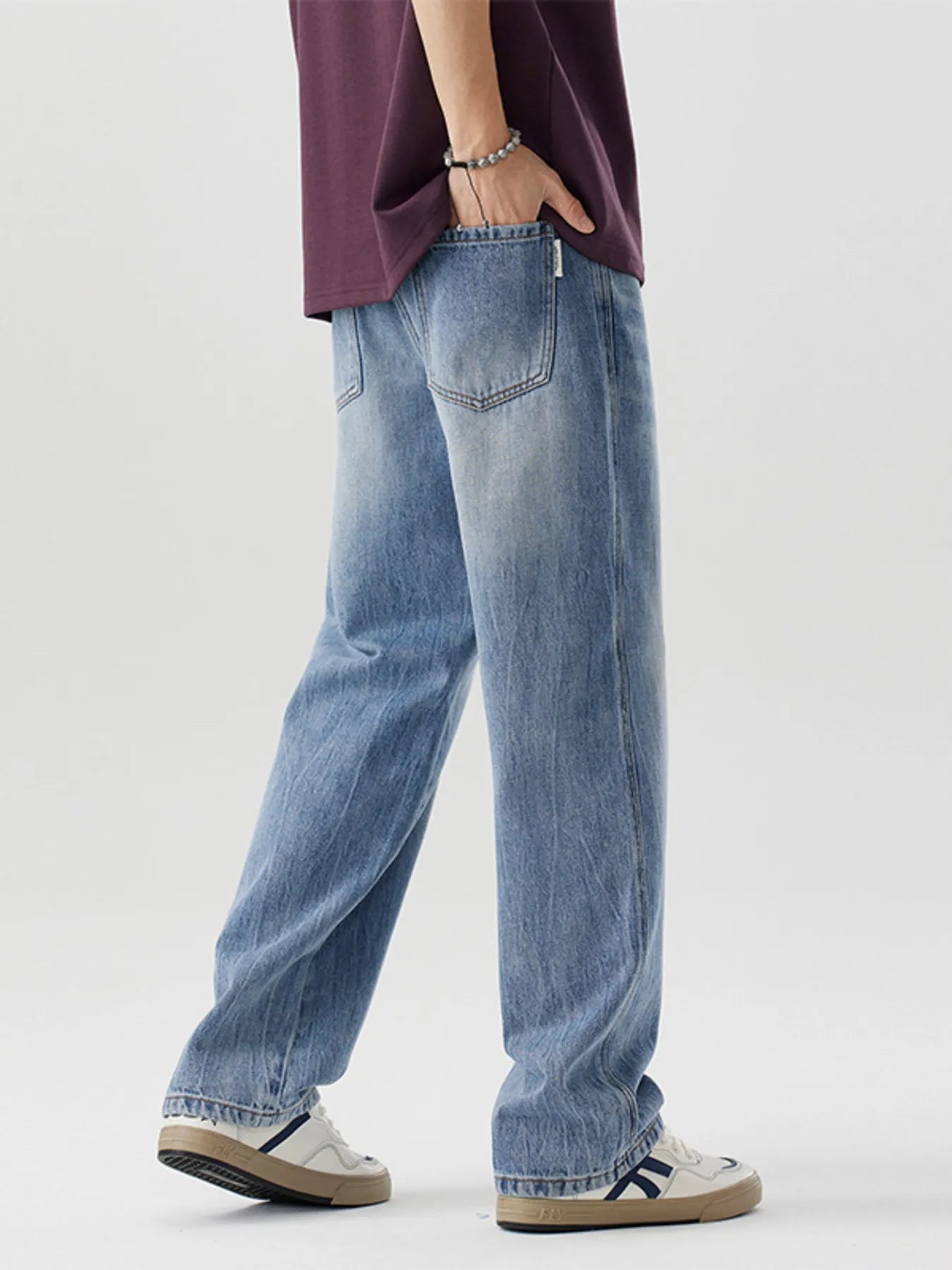 Men's Loose Fit Wash Jeans