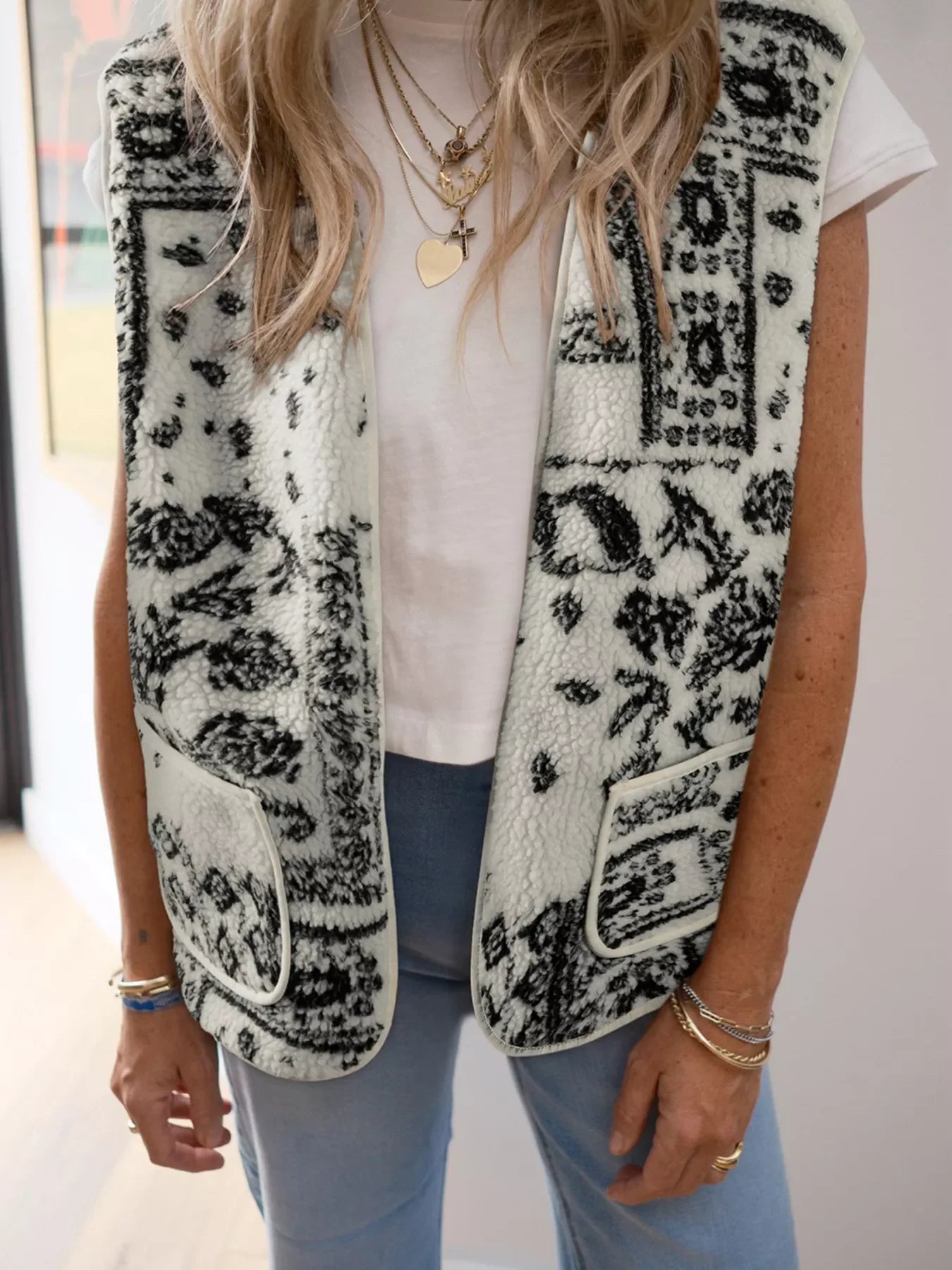 Sherpa Paisley Print Pocketed Western Fashion Vest Jacket