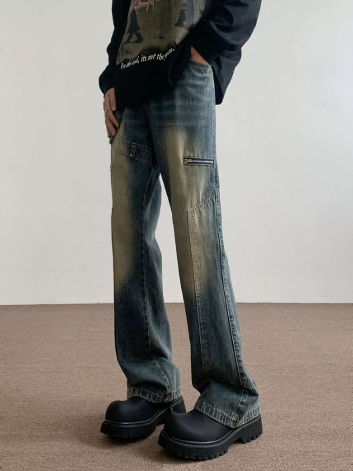 Men's Vintage Wash Flare Jeans