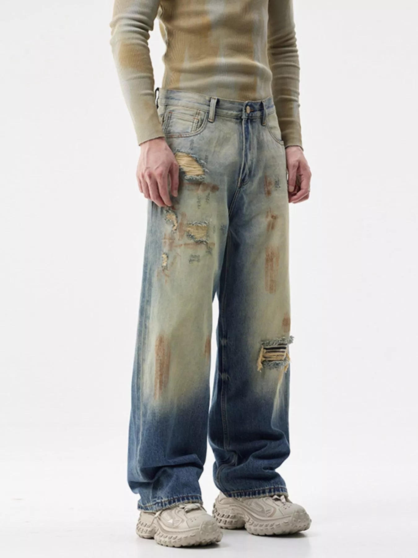 Men's Distressed Wide-Leg Jeans