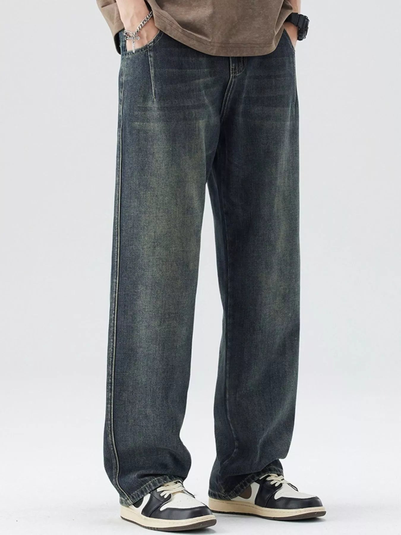 Men's Washed Wide Leg Relaxed Fit Jeans