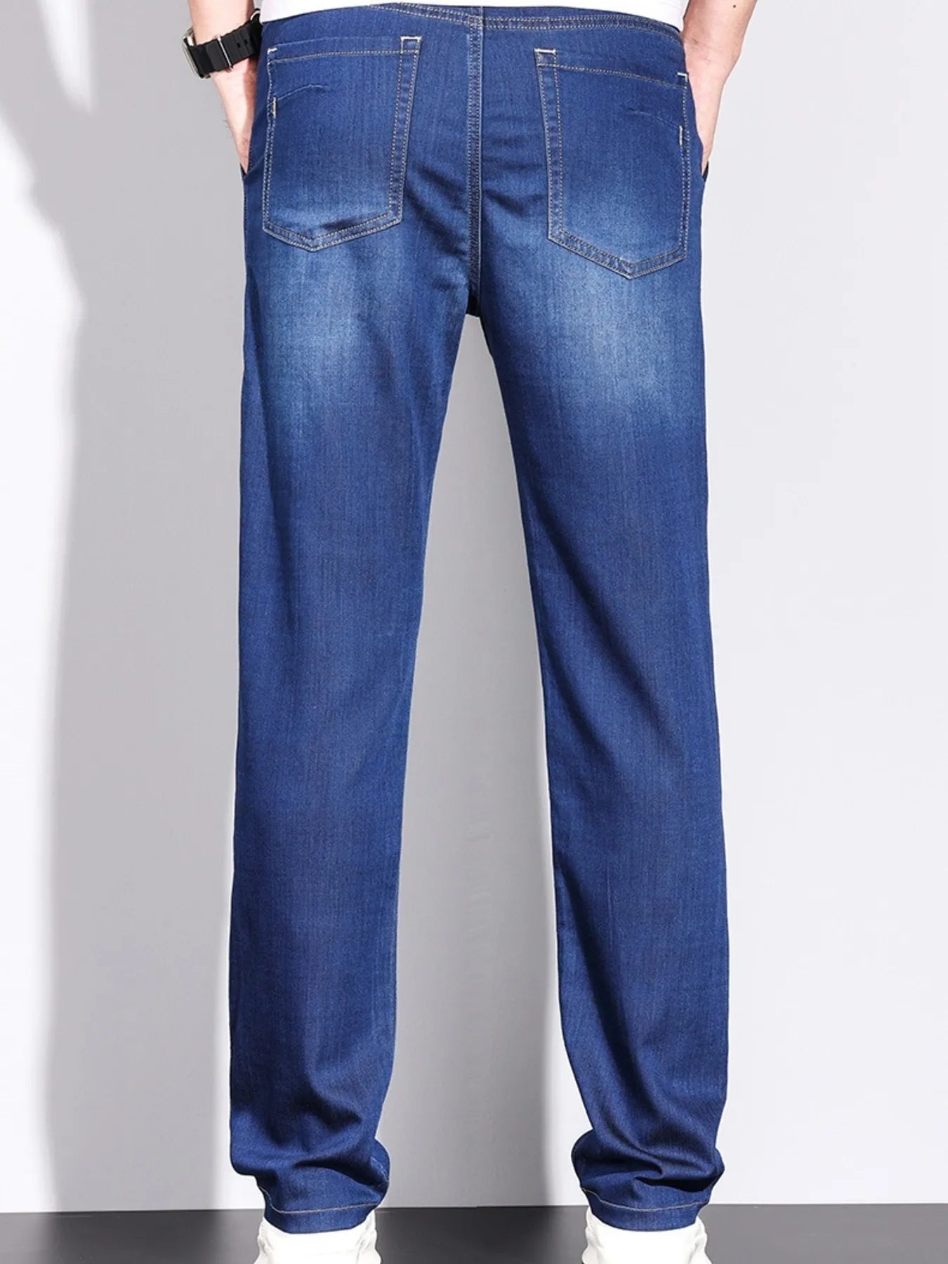 Men's Straight Leg Jeans